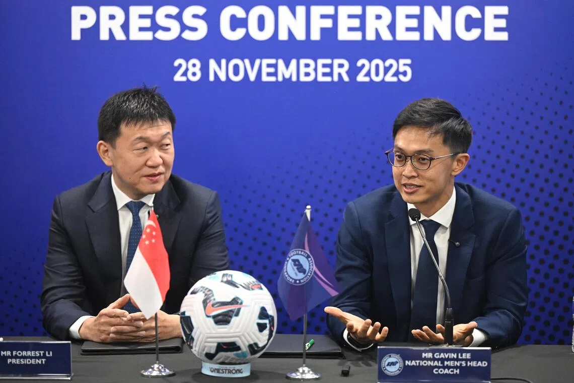 ST20251128_202509600126 Azmi Athni dsgoc28//

(From left) Football Association of Singapore president Forrest Li and national men's head coach Gavin Lee at the at a press conference to announce Lee’s appointment on Nov 28.. 

ST PHOTO: AZMI ATHNI
