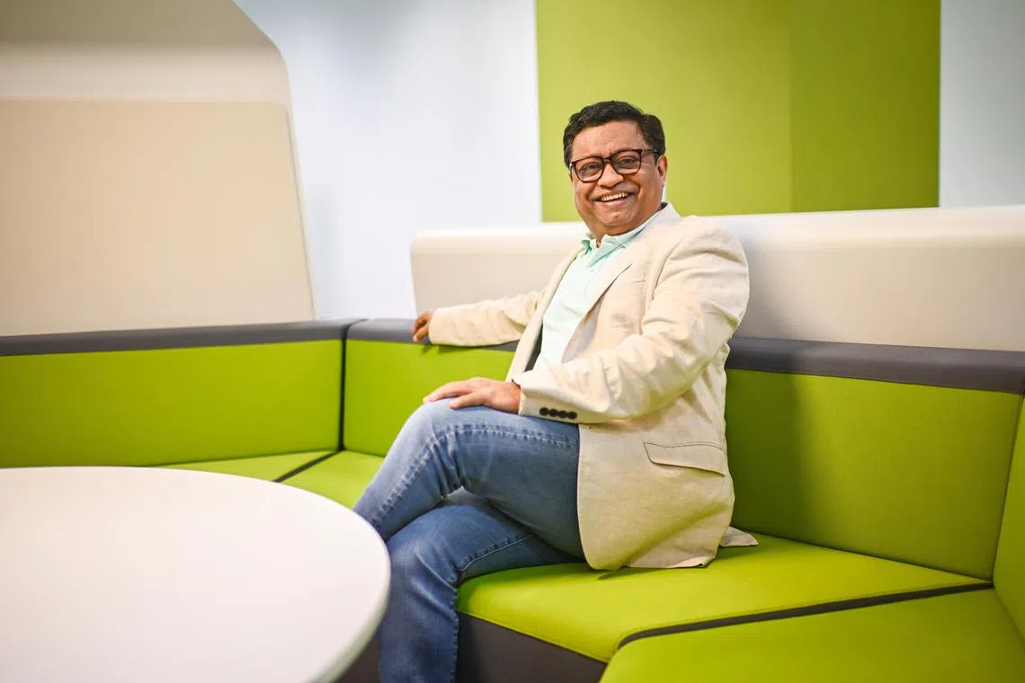 ST20240405_202425362658/samoney07/Shintaro Tay/Sue-Ann Cheow/

Me and My Money profile of Mr Amitabh Sarkar, VP & Head of Asia Pacific and Japan – Enterprise for Tata Communications.