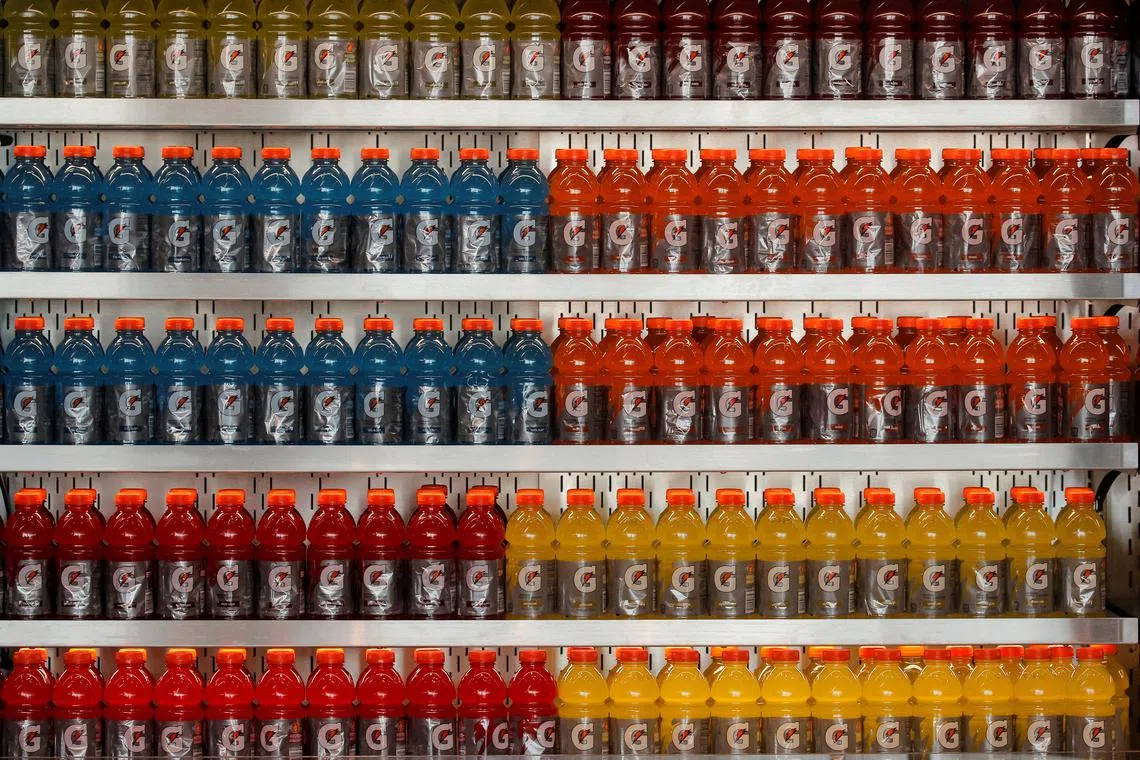FILE PHOTO: Bottles of Gatorade in a shop during the press and special guests tour New York's LaGuardia Airport's newly renovated Terminal B, during the outbreak of the coronavirus disease (COVID-19) in New York City, New York, U.S., June 10, 2020. REUTERS/Brendan McDermid