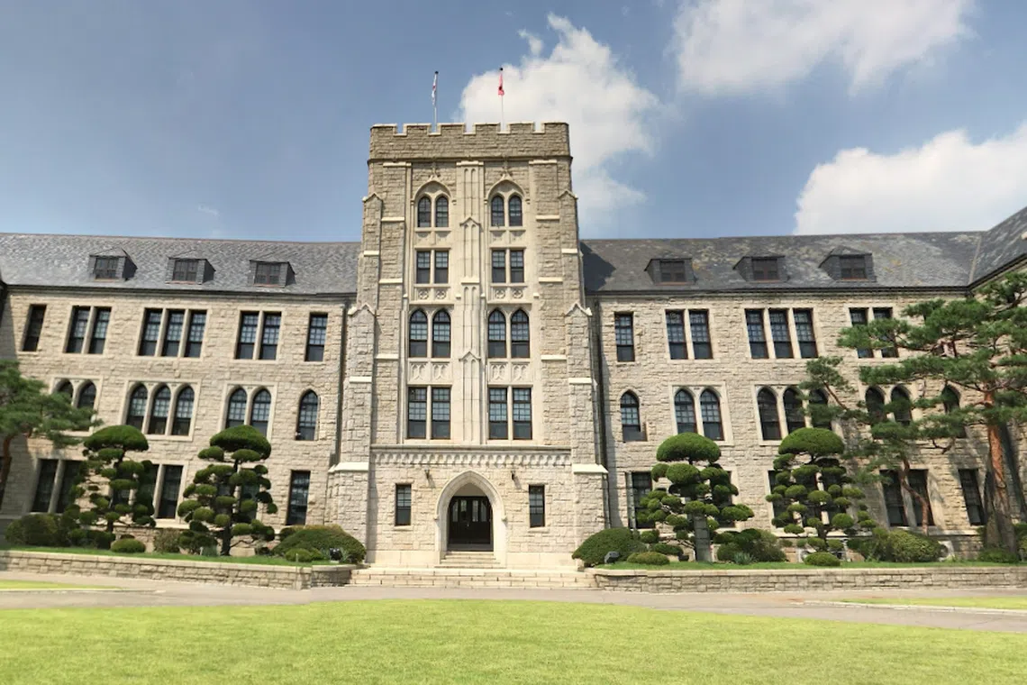 President of Korea University Kim Dong Won said that student applicants who have been disciplined for school violence do not match the school’s ideals.