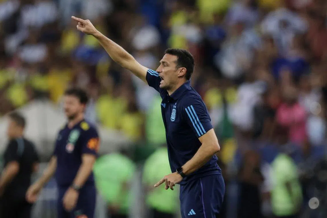 Soccer Football - World Cup - South American Qualifiers - Brazil v Argentina - Estadio Maracana, Rio de Janeiro, Brazil - November 21, 2023 Argentina coach Lionel Scaloni reacts REUTERS/Ricardo Moraes