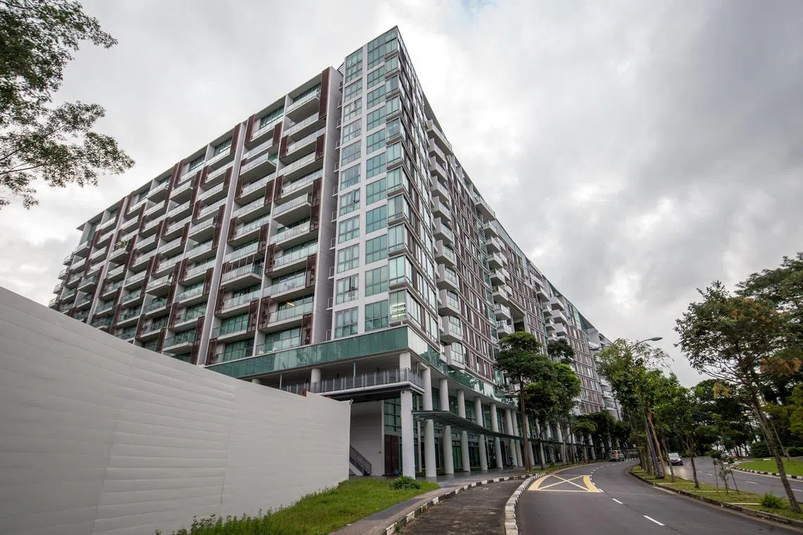 CMG20200928-YeapCT01/陈紫筠/拍One-North私宅：One-North Residences and site of One-North Eden [One North]
Site of One-North Eden on the left and One-North Residences on the right.