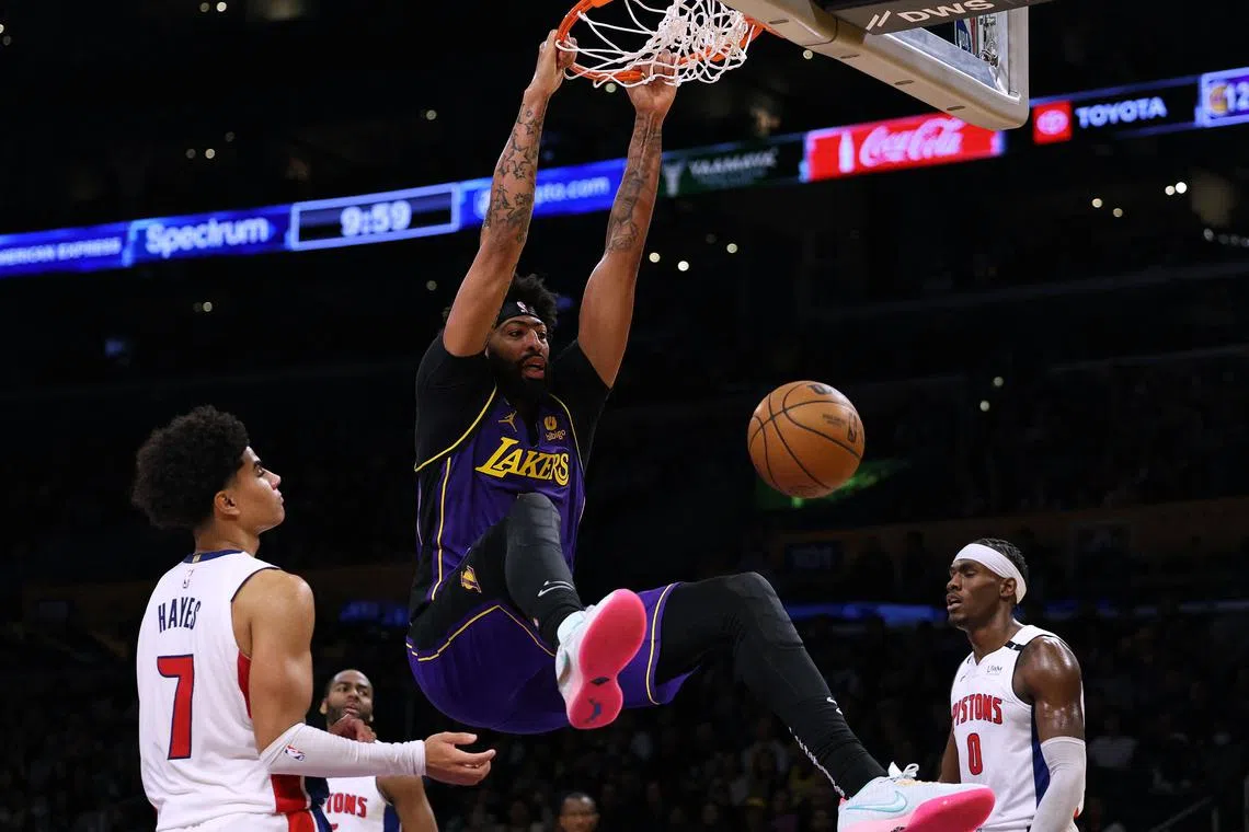 Anthony Davis of the Los Angeles Lakers dunks during the  128-121 win over the Detroit Pistons at Crypto.com Arena on Nov 18, 2022.