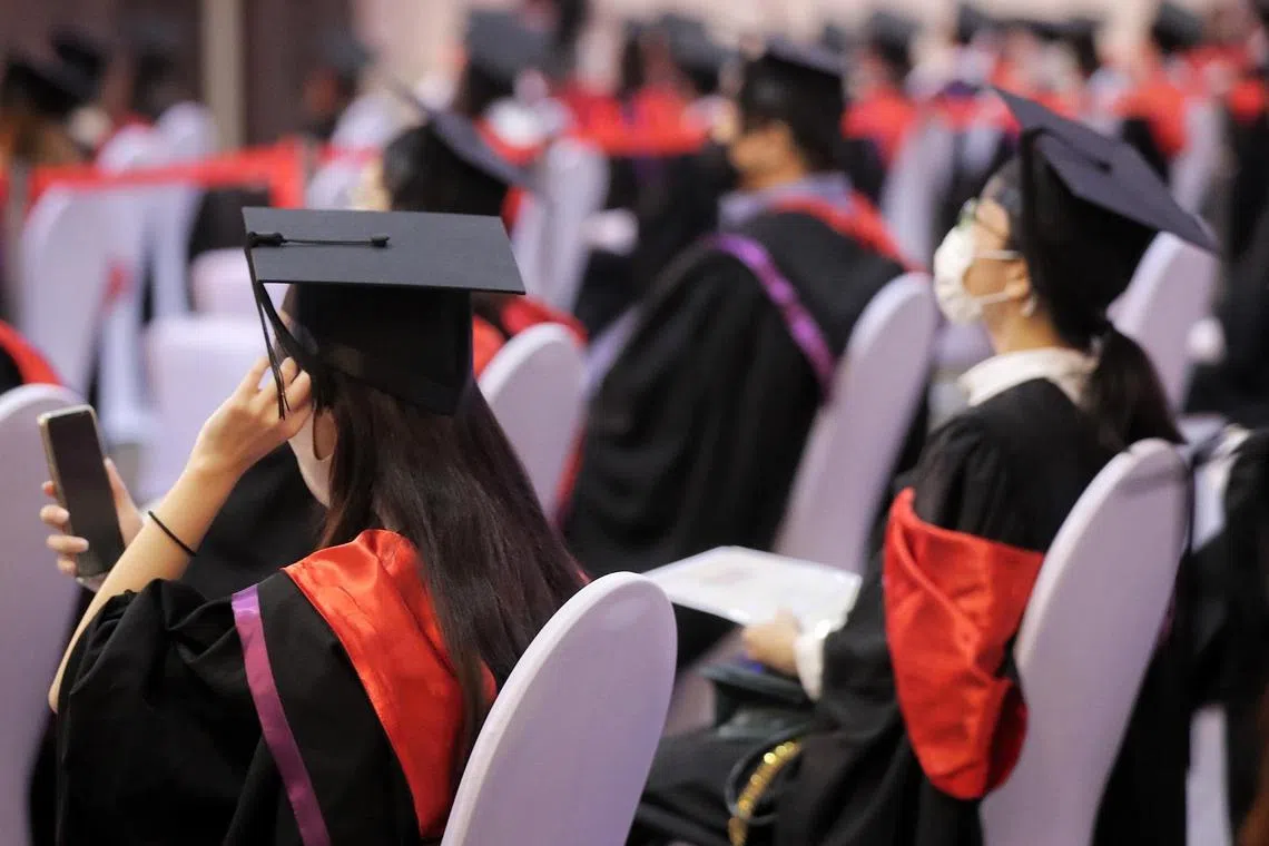 Singapore University of Social Sciences Convocation 2021, 7 Oct 2021.

Can be used for generic pictures of graduation, ceremony, university, college, study, convocation, graduate, SIM, scholarship, scholar, motar board, gown, academic.