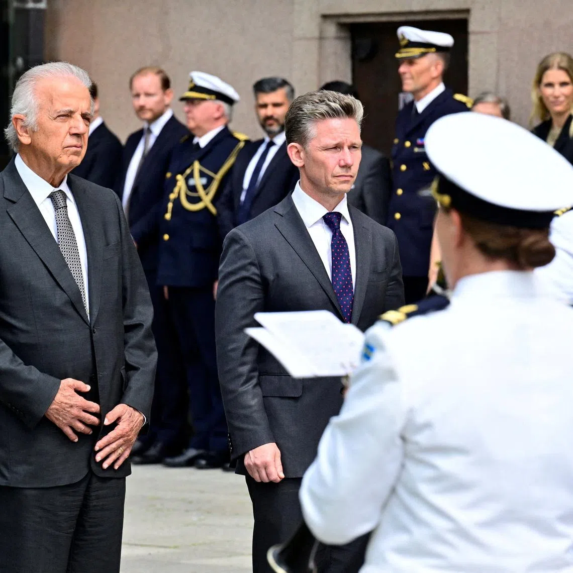 Swedish Defence Minister Pal Jonson welcomes Brazilian Defence Minister Jose Mucio during a ceremony outside the Government Offices Rosenbad in Stockholm, Sweden, June 4, 2026, ahead of a bilateral meeting. Jonas Ekstromer/TT News Agency via REUTERS