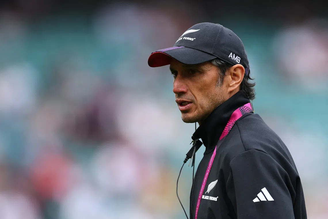 Rugby Union - Women's World Cup 2025 - Bronze Final - New Zealand v France - Allianz Stadium, Twickenham, London, Britain - September 27, 2025 New Zealand head coach Allan Bunting during the warm up before the match Action Images via Reuters/Andrew Boyers