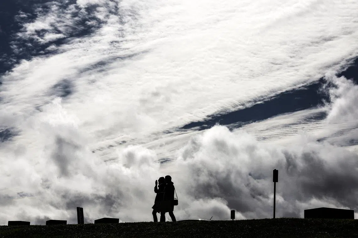 The scorching 41.6 deg C reading smashed the previous record by 0.4 deg C.
