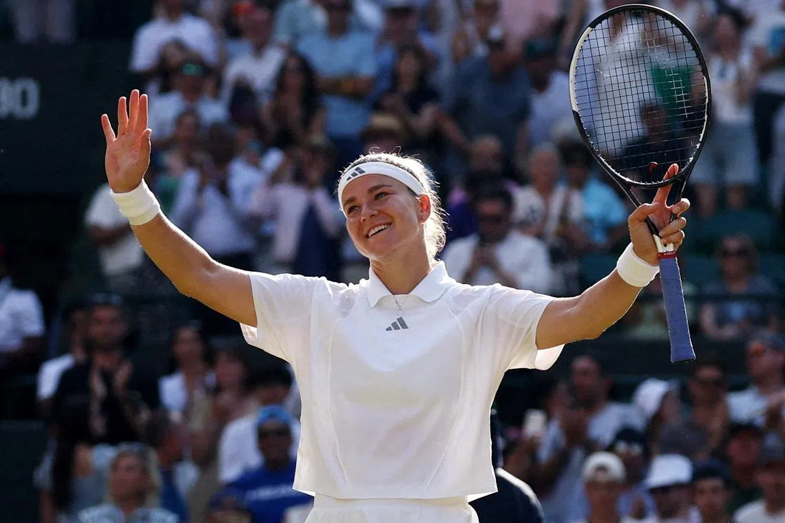 Tennis - Wimbledon - All England Lawn Tennis and Croquet Club, London, Britain - July 7, 2026 Czech Republic's Karolina Muchova celebrates after winning her quarter final match against Japan's Naomi Osaka REUTERS/Toby Melville