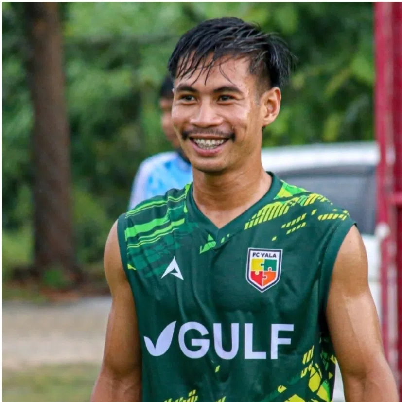 Thai winger Sofwan Awae, who had only just signed with Yala FC, tragically died on Aug 4 after lightning struck the field of play.