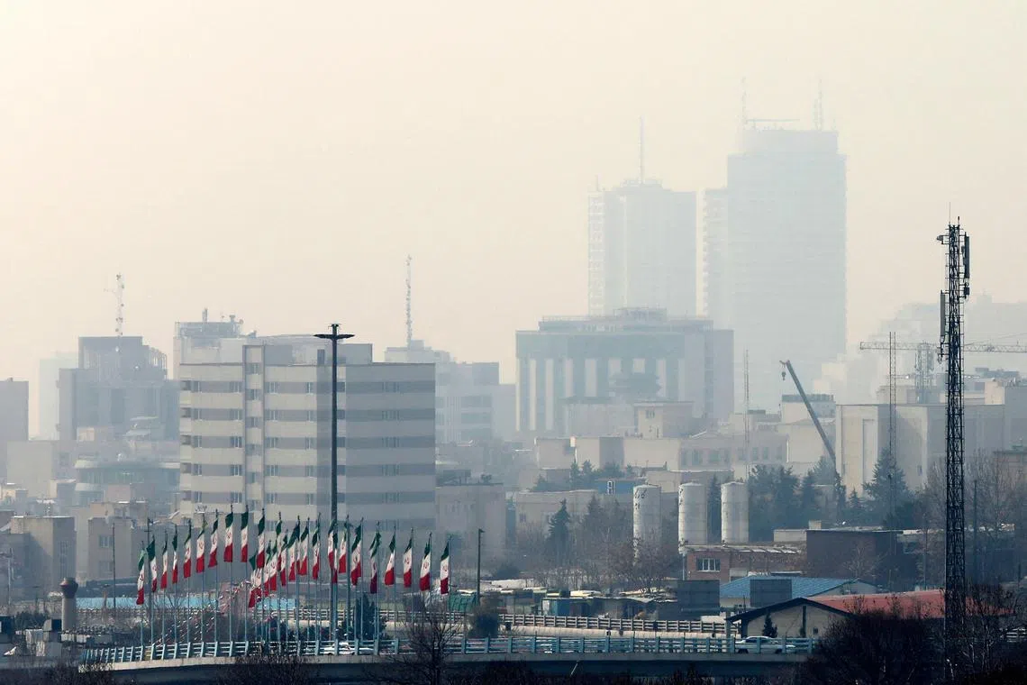 About 40,000 people nationwide die each year due to health problems linked to air pollution.