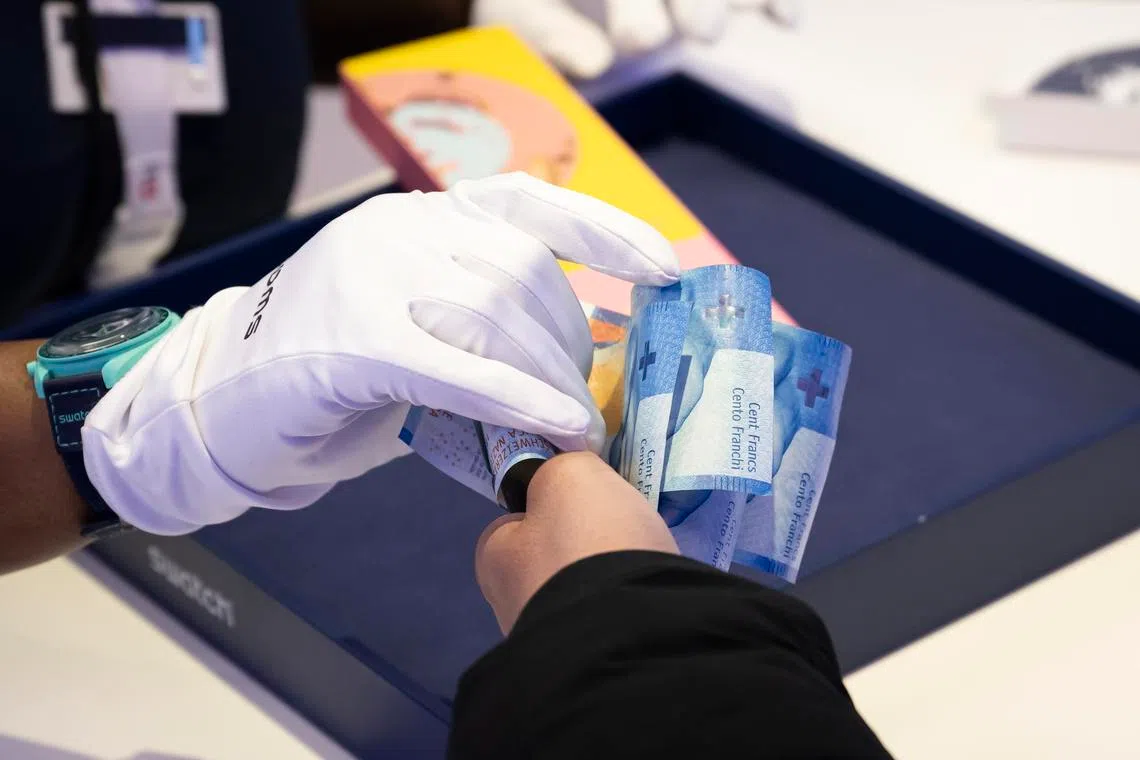 More Singapore residents buying the Swiss franc for safe-haven appeal