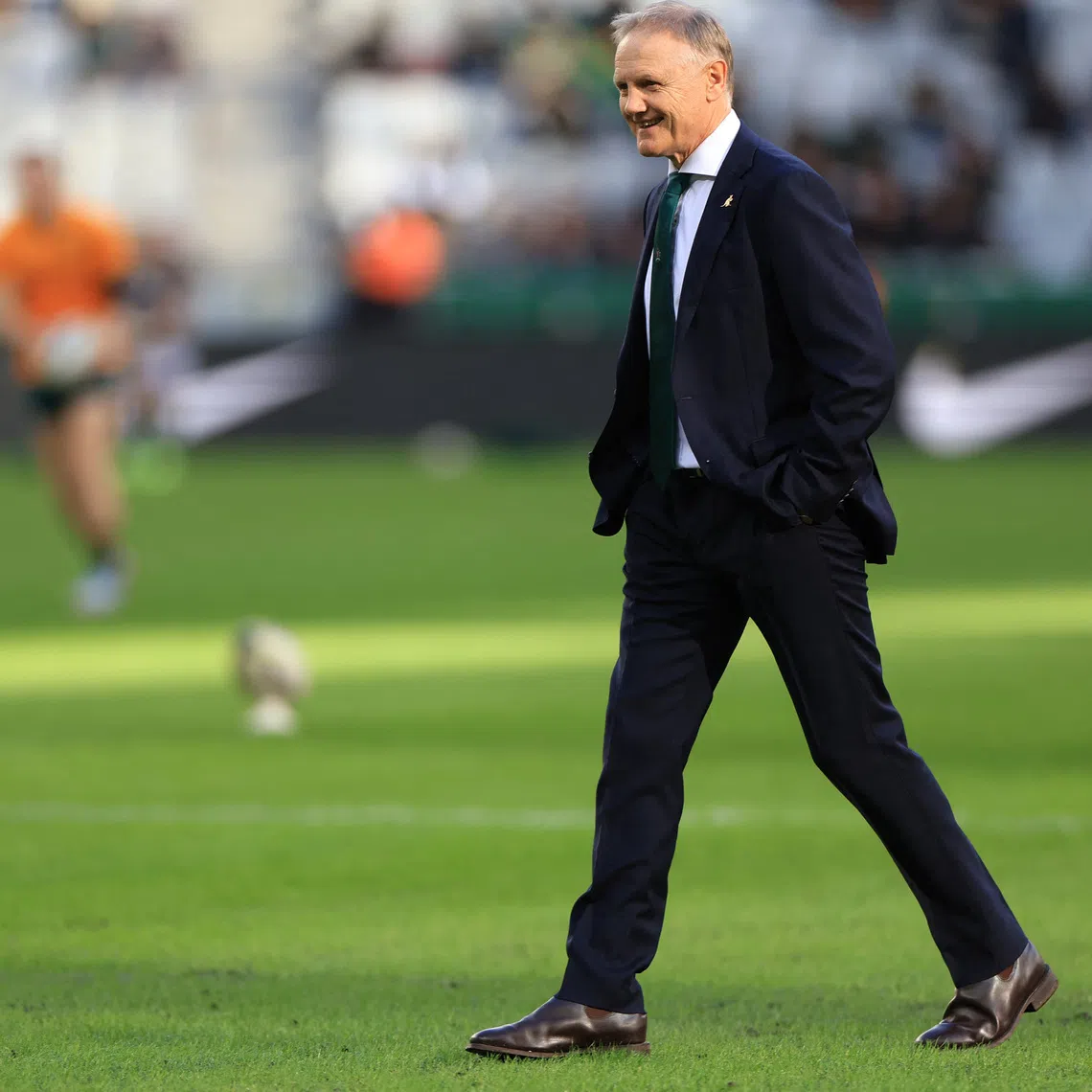 Rugby Union - Rugby Championship - South Africa v Australia - DHL Stadium, Cape Town, South Africa - August 23, 2025  Australia head coach Joe Schmidt on the pitch before the match REUTERS/Esa Alexander