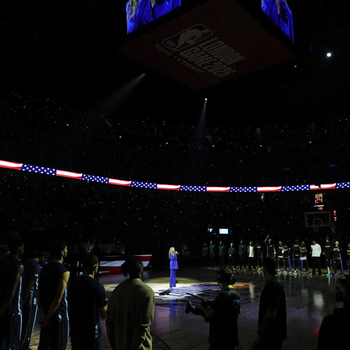Basketball - NBA - Memphis Grizzlies v Orlando Magic - O2 Arena, London, Britain - January 18, 2026 Vanessa Williams sings the United States national anthem before the game Action Images via Reuters/Paul Childs