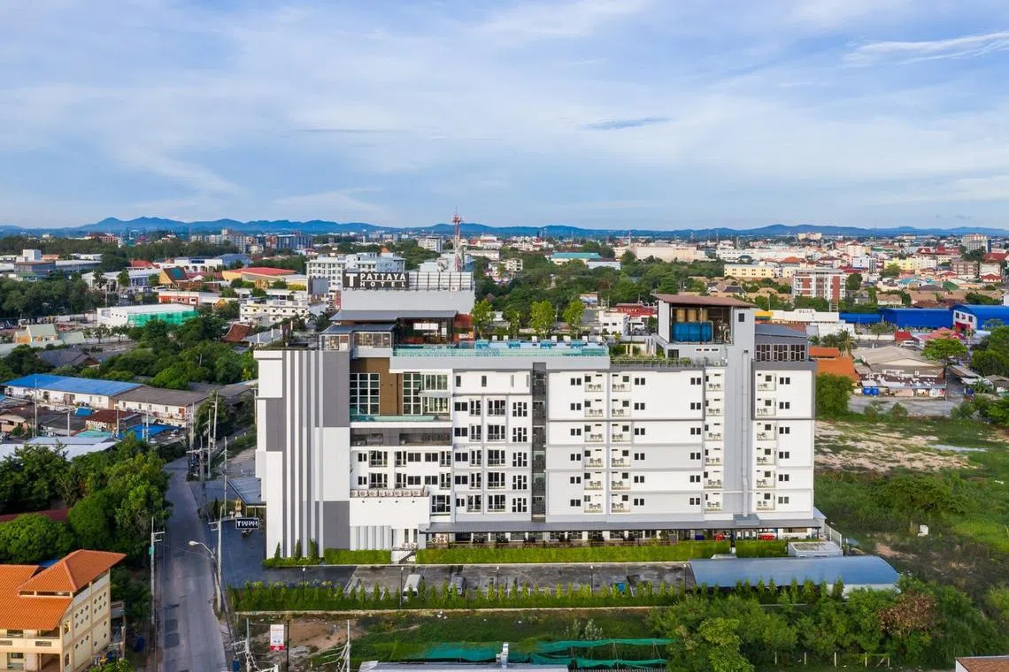 Mr Kenny Teo said that the misunderstanding arose due to a blunder on the part of T Pattaya Hotel, where he and his friends stayed in. 