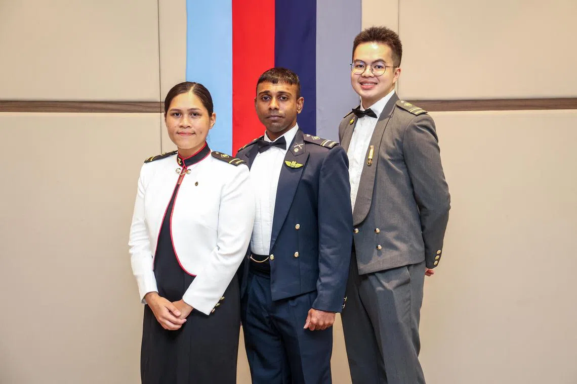 CMG20240125-jkwan01 关俊威/张佳莹 /26th Senior Military Expert Appointment Ceremony【embargoed until 25 Jan 2000hrs】

[Temasek Club]

FOR ST: ME4 NABILAH, ME4 KISHORE, ME4(A) TAN JIA LE