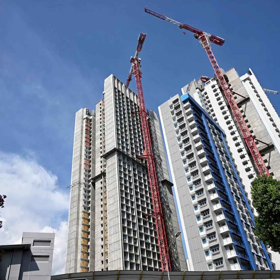 There were 1,951 HDB resale transactions in November, down 9.6 per cent from October.