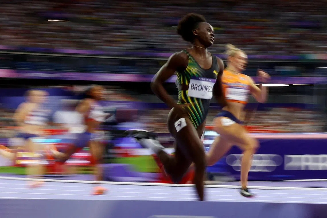FILE PHOTO: Paris 2024 Olympics - Athletics - Women's 400m Semi-Finals - Stade de France, Saint-Denis, France - August 07, 2024. Junelle Bromfield of Jamaica in action. REUTERS/Stephanie Lecocq/File Photo