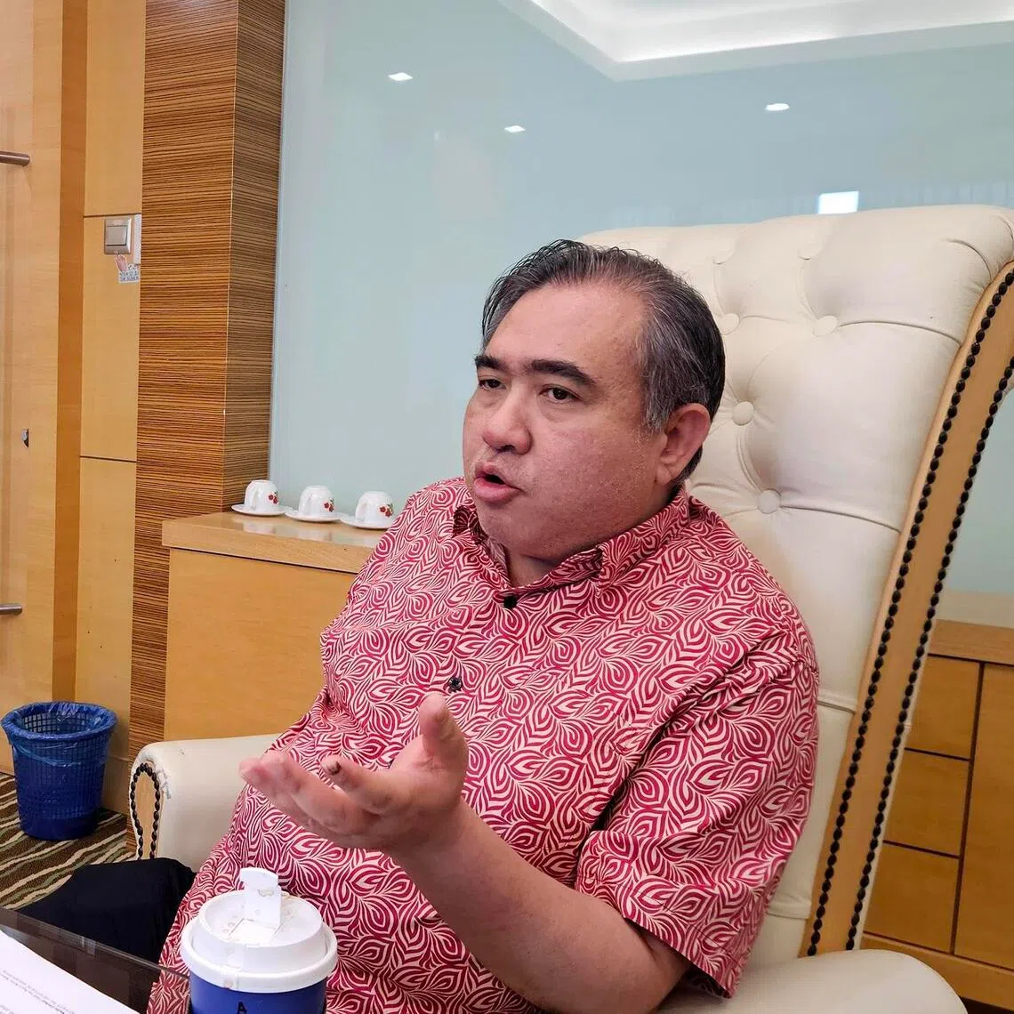 Malaysian Transport Minister Anthony Loke reiterated that his resignation will become effective the moment Najib transitions to house arrest.