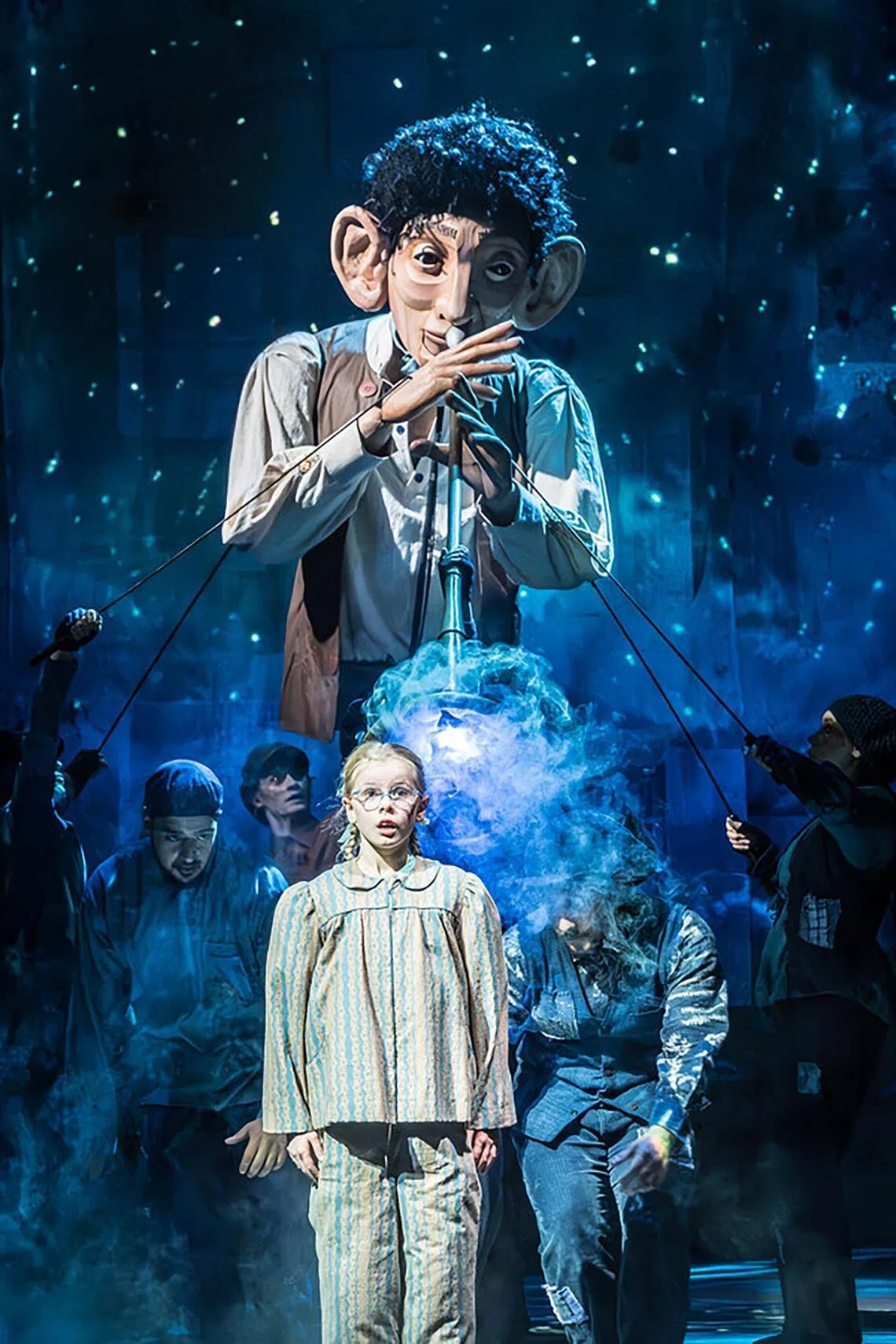 Roald Dahl’s The BFG, which plays at the Esplanade Theatre in Singapore from April 22 to May 9, features some of the tallest puppets made by puppetry designer Toby Olie.