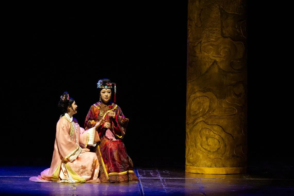 Late Qing palace drama Deling And Cixi featuring actresses Lang Ling (left) and Jiang Shan (right) plays at Huayi – Chinese Festival of Arts 2026 till Mar 1.  