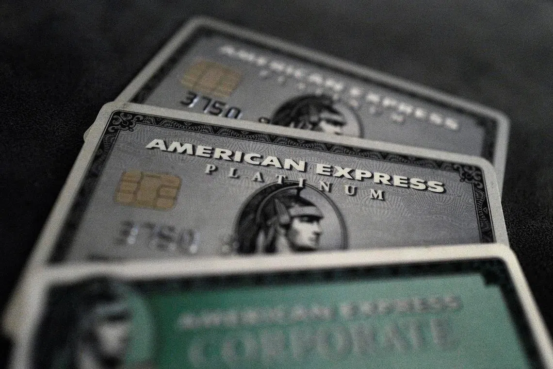 An Amex spokesman said the message had been sent out in error but did not specify the number of people who had received it.