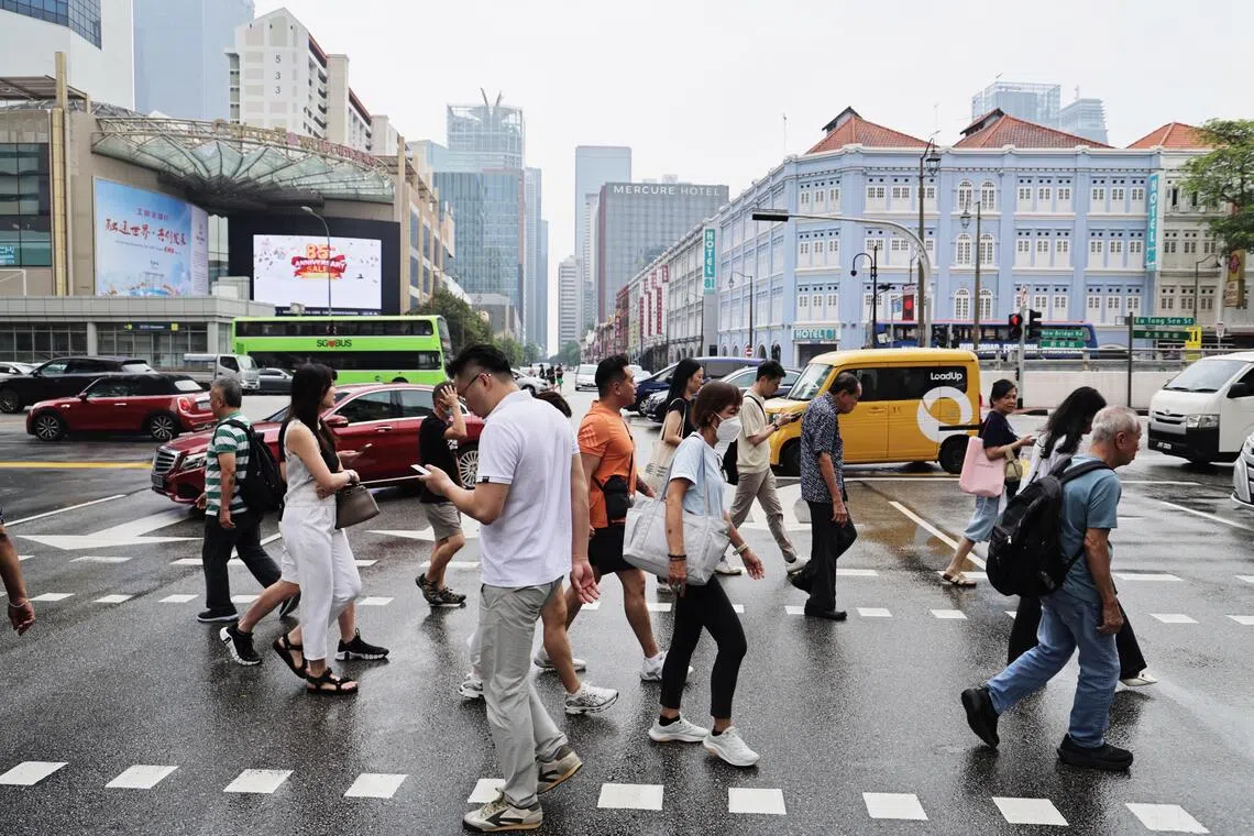 NEA forecasts moderate to unhealthy air quality for Oct 20, with PSI levels expected to range from 90 to 160.