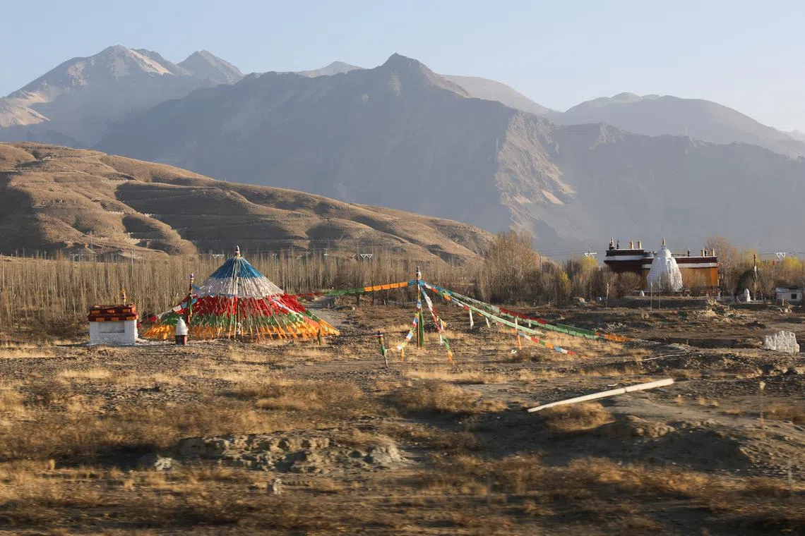 Foreign tourists are allowed to visit the far western region of Tibet, providing they travel in groups and obtain a permit in advance. 