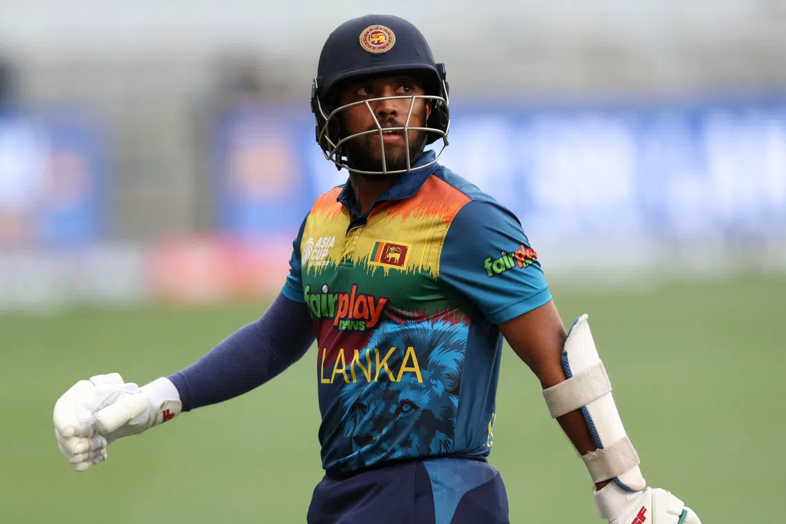 FILE PHOTO: Cricket - Asia Cup - Final - Pakistan v Sri Lanka - Dubai International Stadium, Dubai, United Arab Emirates - September 11, 2022 Sri Lanka's Kusal Mendis walks after losing his wicket off the bowling of Pakistan's Naseem Shah REUTERS/Christopher Pike/File Photo