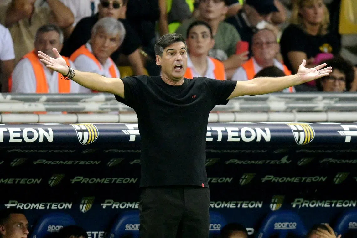 FILE PHOTO: Soccer Football - Serie A - Parma v AC Milan - Stadio Ennio Tardini, Parma, Italy - August 24, 2024 AC Milan coach Paulo Fonseca reacts REUTERS/Daniele Mascolo/File photo