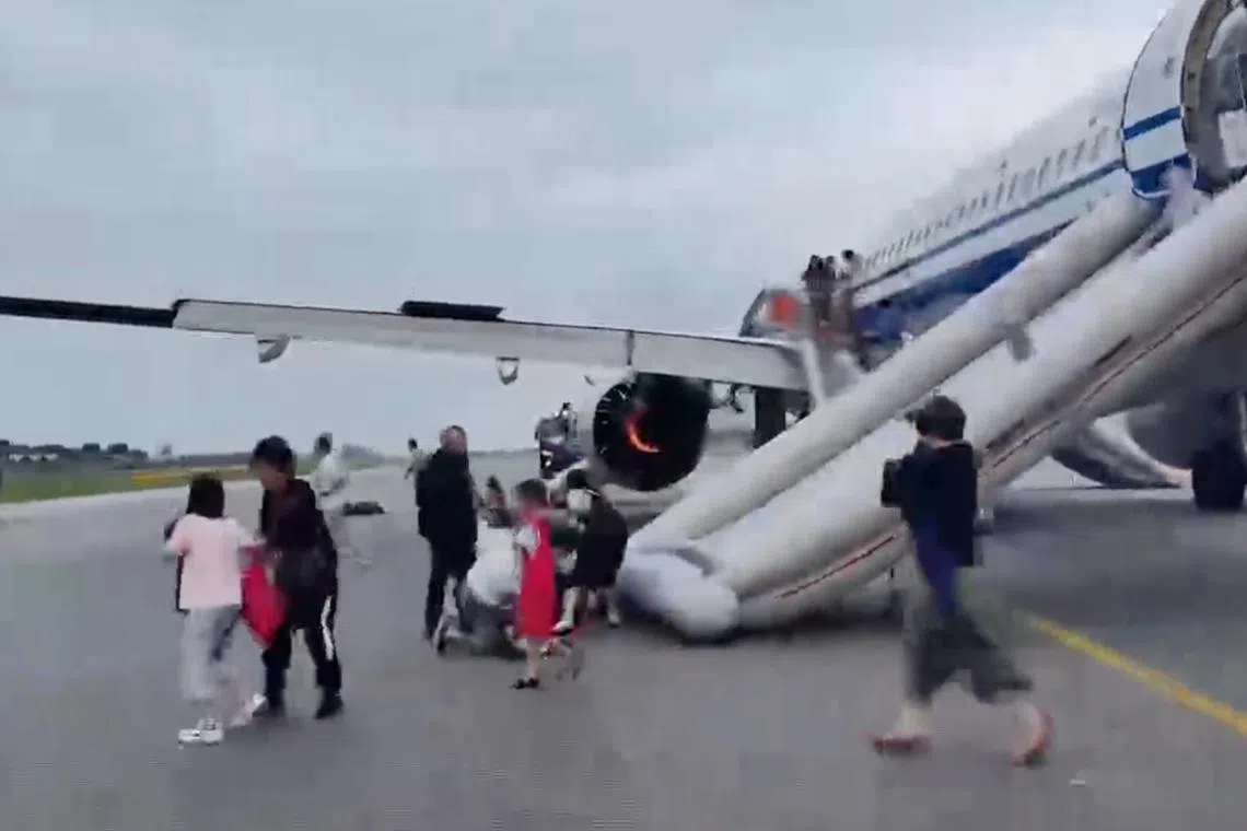 The emergency landing led to one of the runways at Changi Airport being shut for almost three hours.