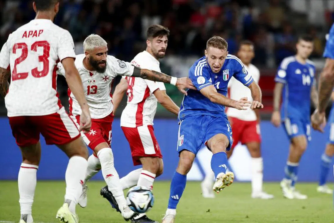 Soccer Football - Euro 2024 Qualifier - Group C - Italy v Malta - Stadio San Nicola, Bari, Italy - October 14, 2023 Italy's Davide Frattesi scores their fourth goal REUTERS/Alessandro Garofalo