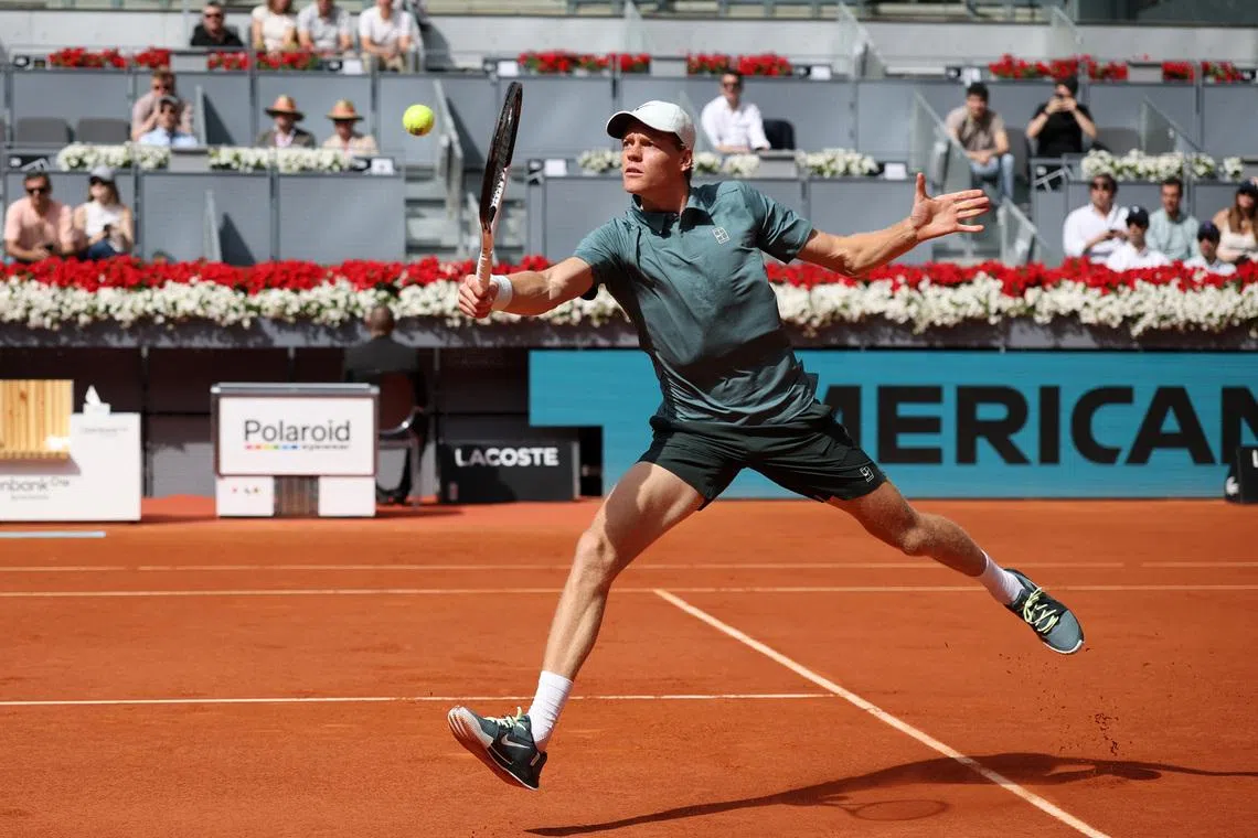 Tennis - Madrid Open - Park Manzanares, Madrid, Spain - April 28, 2026 Italy's Jannik Sinner in action during his round of 16 match against Britain's Cameron Norrie REUTERS/Isabel Infantes