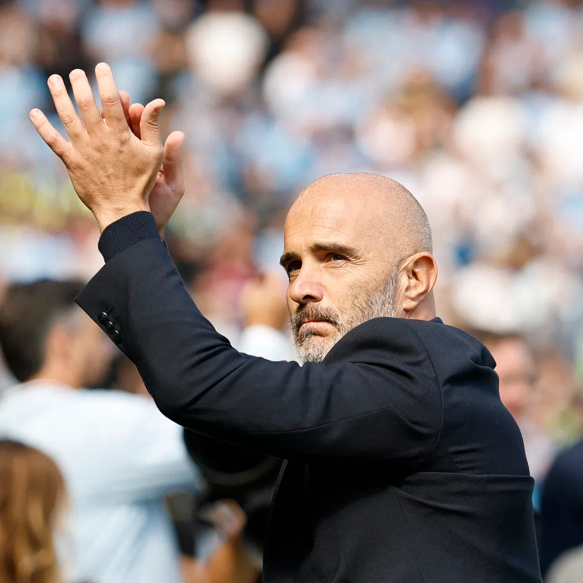 Soccer Football - Premier League - Manchester City v AFC Bournemouth - Etihad Stadium, Manchester, Britain - August 23, 2026 Manchester City manager Enzo Maresca applauds fans ahead of the match Action Images via Reuters/Jason Cairnduff