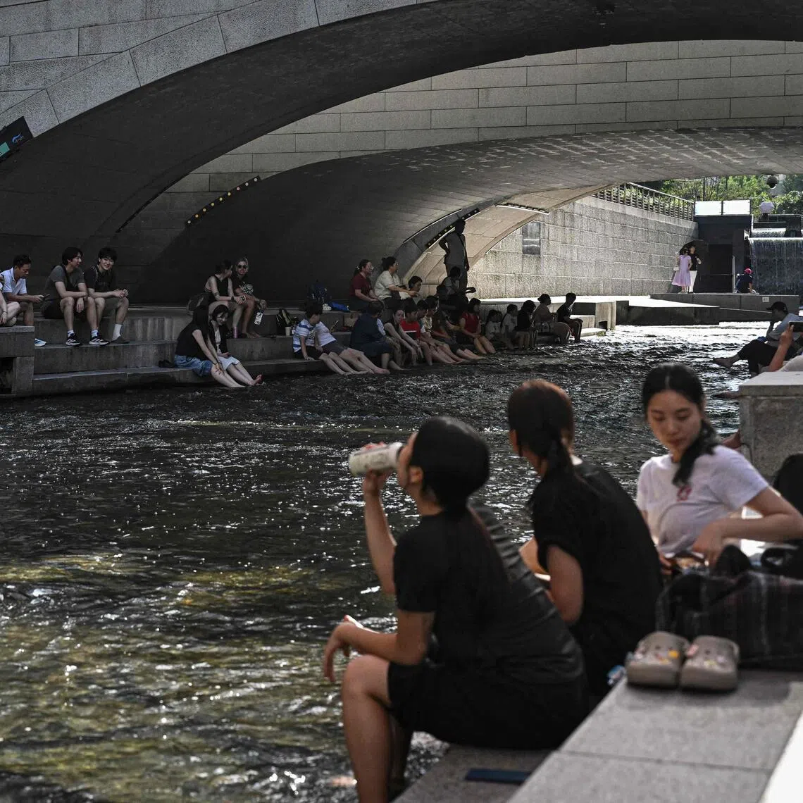 More than 20 localities were under emergency heatwave alerts.