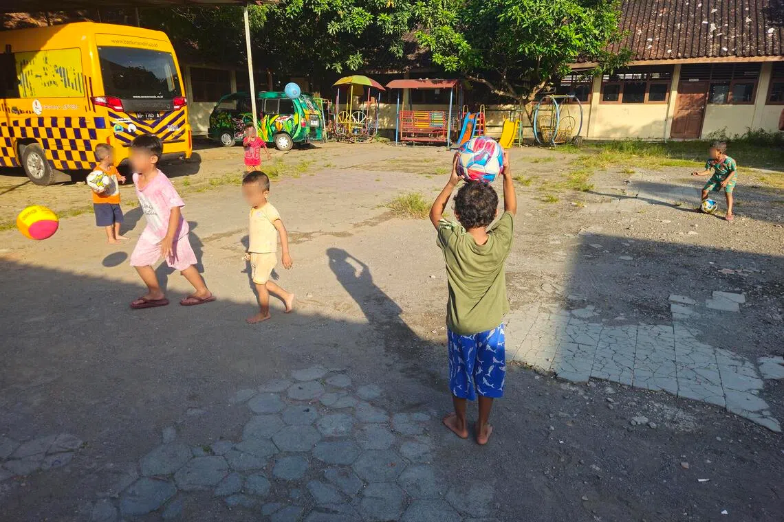 Volunteers step up to help HIV-positive children in Indonesia amid stigma and state inaction