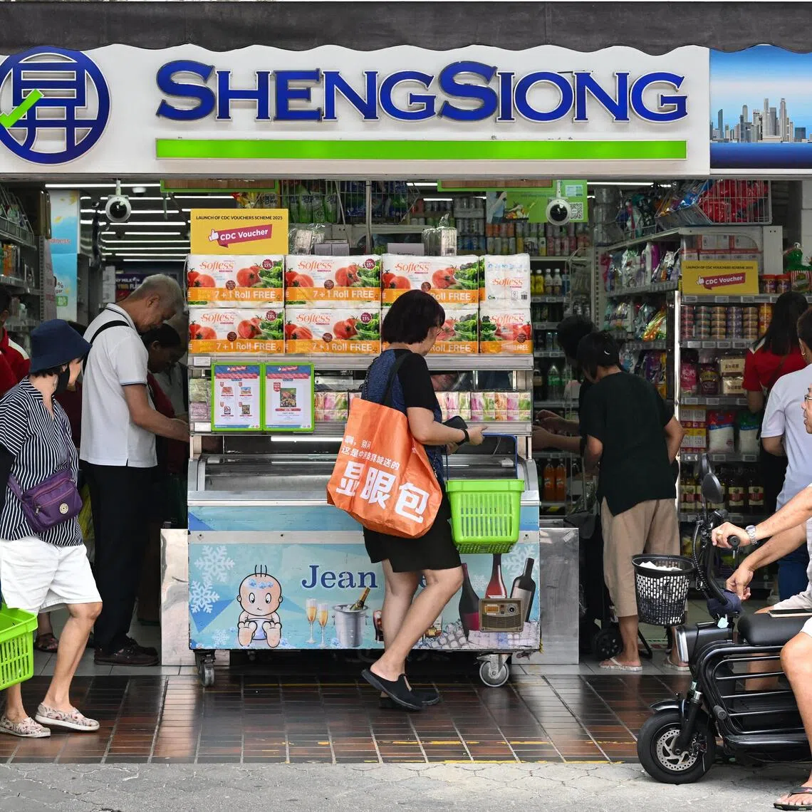 To support its expansion plans, Sheng Siong also intends to adopt new technology that reduces manual handling, minimises error and increases workplace safety. 