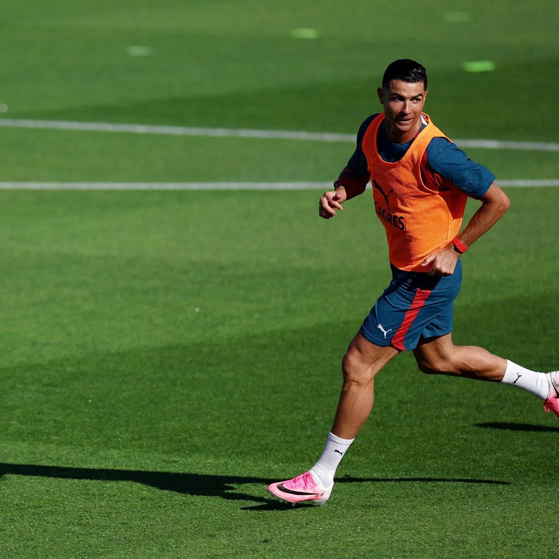 Soccer Football - FIFA World Cup 2026 - Portugal Training - Cidade do Futebol, Oeiras, Portugal - June 1, 2026 Portugal's Cristiano Ronaldo during training REUTERS/Pedro Nunes     TPX IMAGES OF THE DAY
