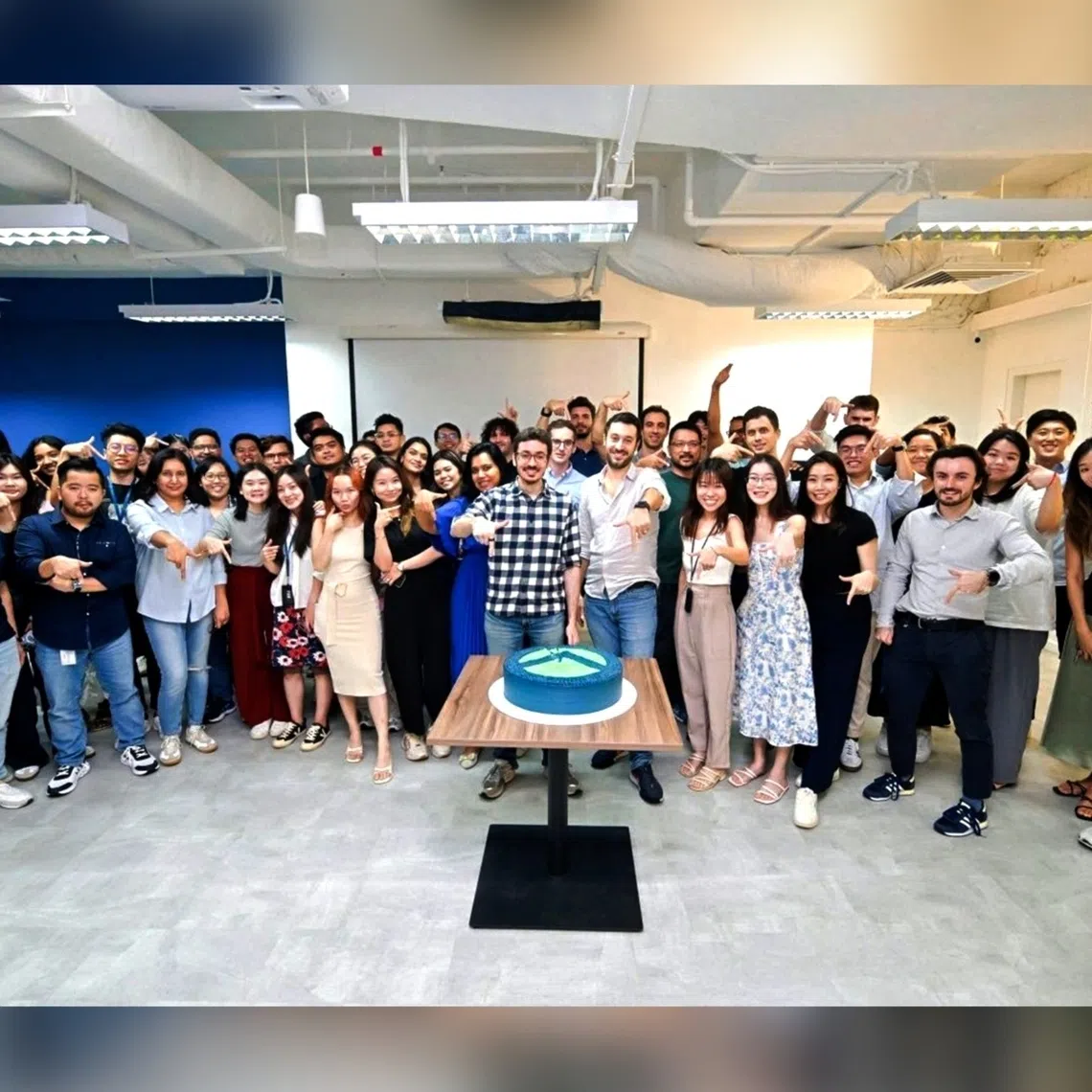 Aspire primarily serves start-ups as well as small and mid-market businesses that are more digitally savvy and international.