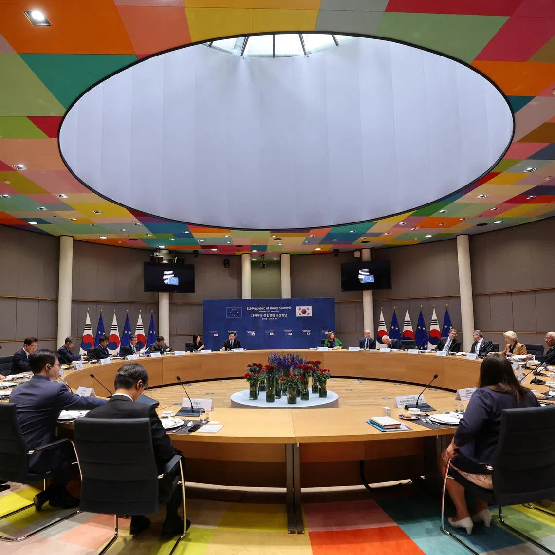 President of the European Commission Ursula von der Leyen, President of the Republic of Korea Lee Jae-myung and President of the European Council Antonio Costa, among others, ahead od EU-Republic of Korea Summit in Brussels, Belgium, June 10, 2026. Olivier Hoslet/Pool via REUTERS