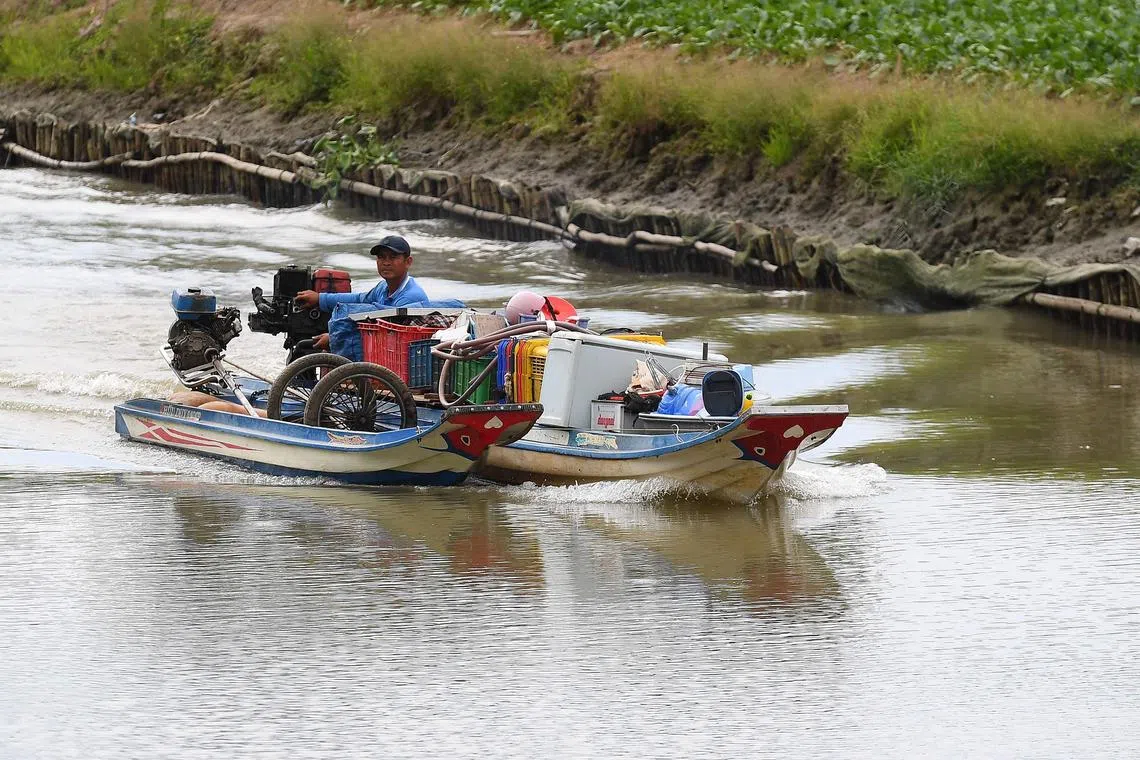 The 4,900-km Mekong, which originates in the Tibetan Plateau, is South-east Asia’s largest river and runs through China. 