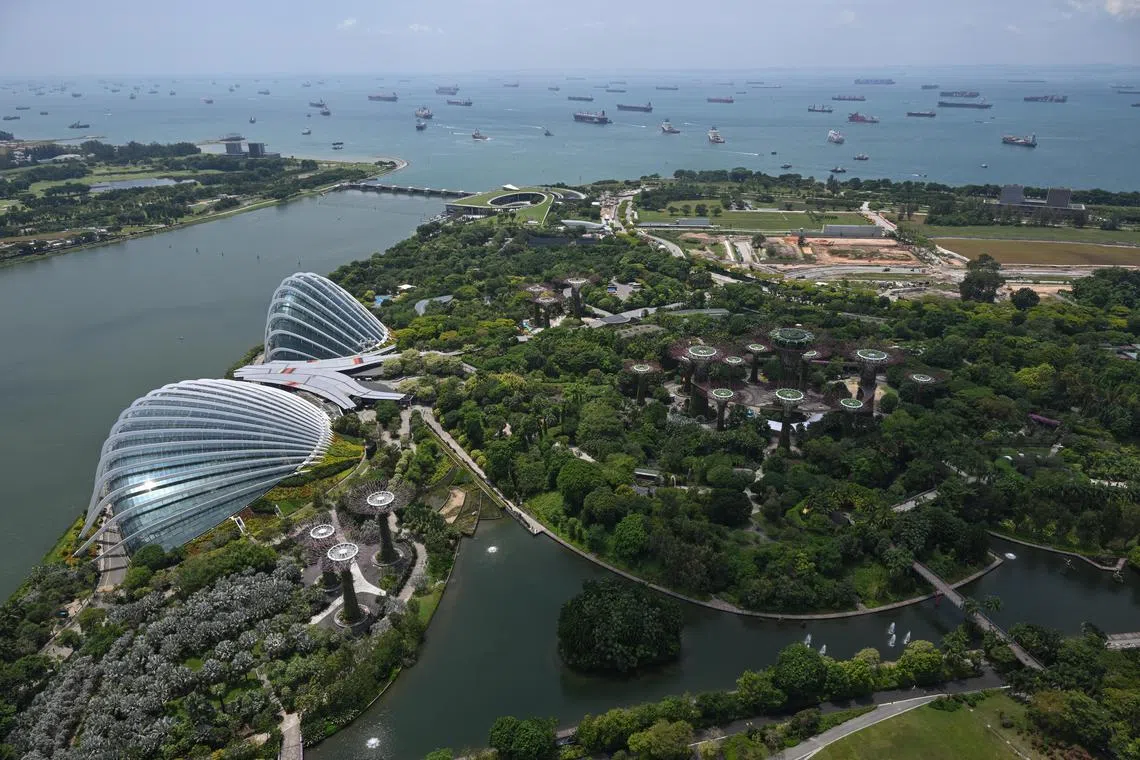 ST20230908_202354035448/pixgeneric/Shintaro Tay/ Gardens by the Bay and the Supertree Grove as seen from the SkyPark Observation Deck at Marina Bay Sands on Sep 8, 2023.