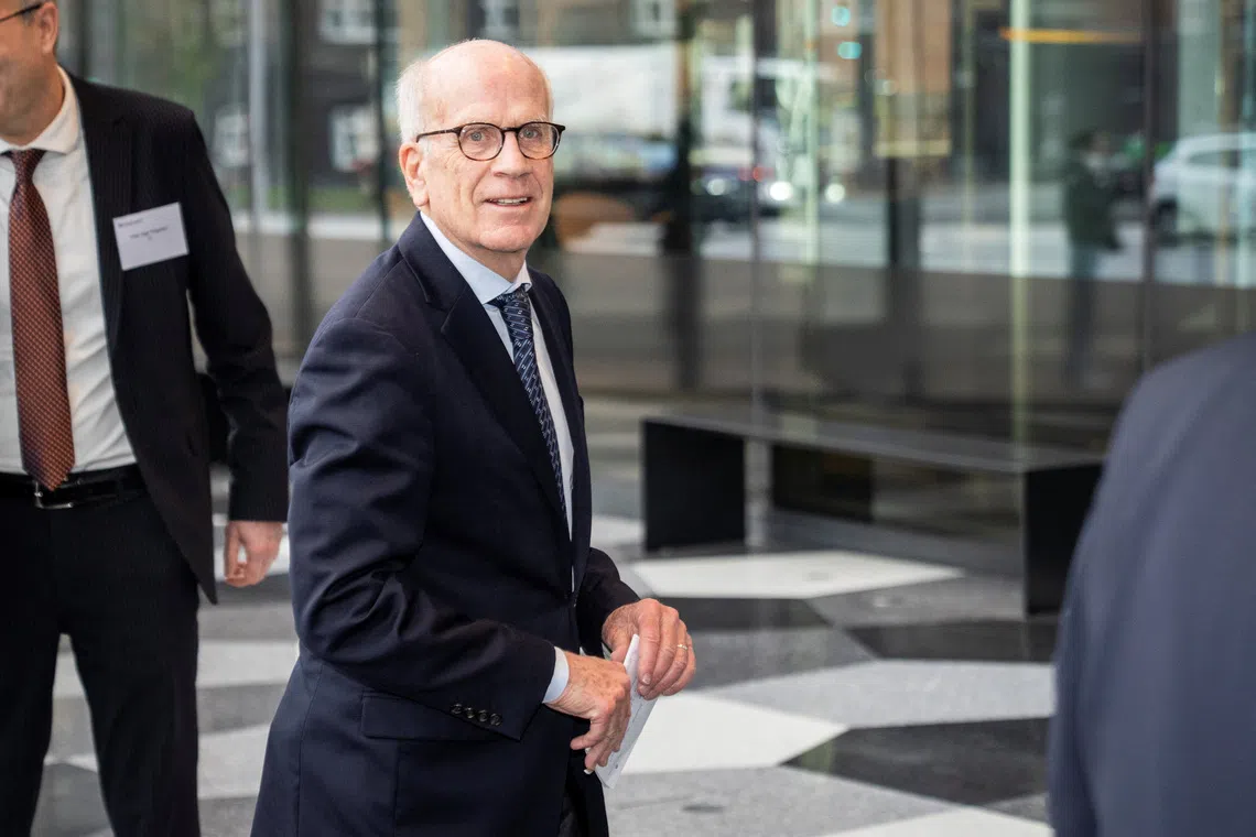 U.S. Senator Peter Welch (D-VT) arrives, as an American delegation, consisting of senators and members of the House of Representatives visits the Industriens Hus, in Copenhagen, Denmark, January 16, 2026.  Sebastian Elias Uth/Ritzau Scanpix/via REUTERS