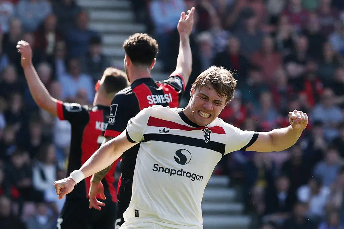 Hojlund late goal salvages draw for Man Utd at Bournemouth | The Straits  Times