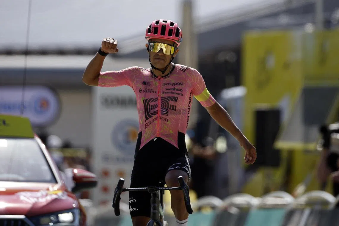 EasyPost's Richard Carapaz celebrates winning Stage 17 of the Tour de France.