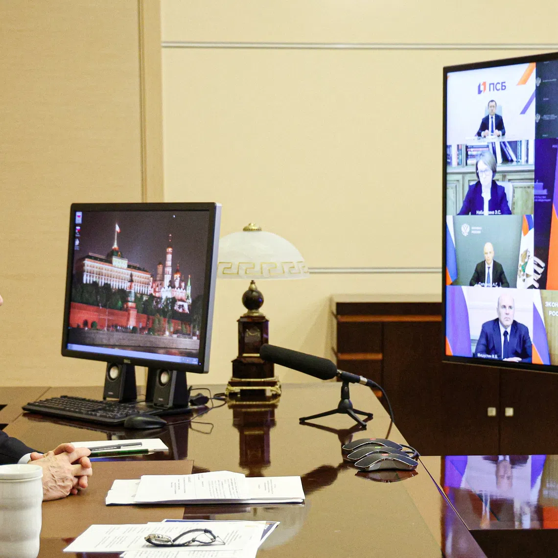 Russian President Vladimir Putin attends a meeting with members of the government via a video link in Moscow, Russia, September 23, 2026. Sputnik/Vyacheslav Prokofyev/Pool via REUTERS