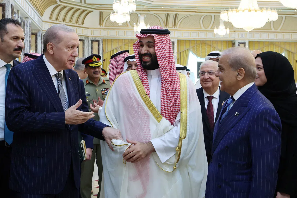 Turkey lays out plans for defence pact with Pakistan and Saudi Arabia
