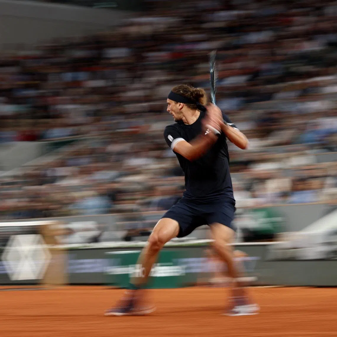 FILE PHOTO: Tennis - French Open - Roland Garros, Paris, France - June 2, 2026 Germany's Alexander Zverev in action during his quarter final match against Spain's Rafael Jodar REUTERS/Stephane Mahe/File Photo