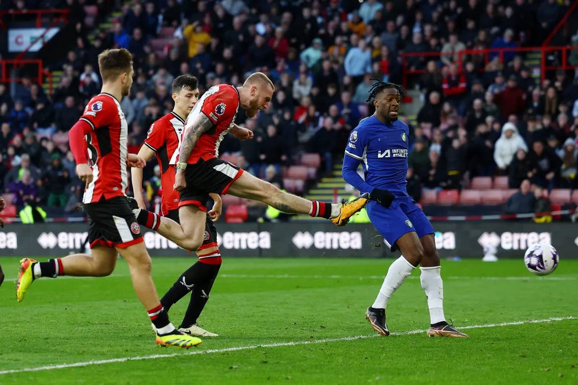 Soccer Football - Premier League - Sheffield United v Chelsea - Bramall Lane, Sheffield, Britain - April 7, 2024  Sheffield United's Oli McBurnie scores their second goal Action Images via Reuters/Lee Smith