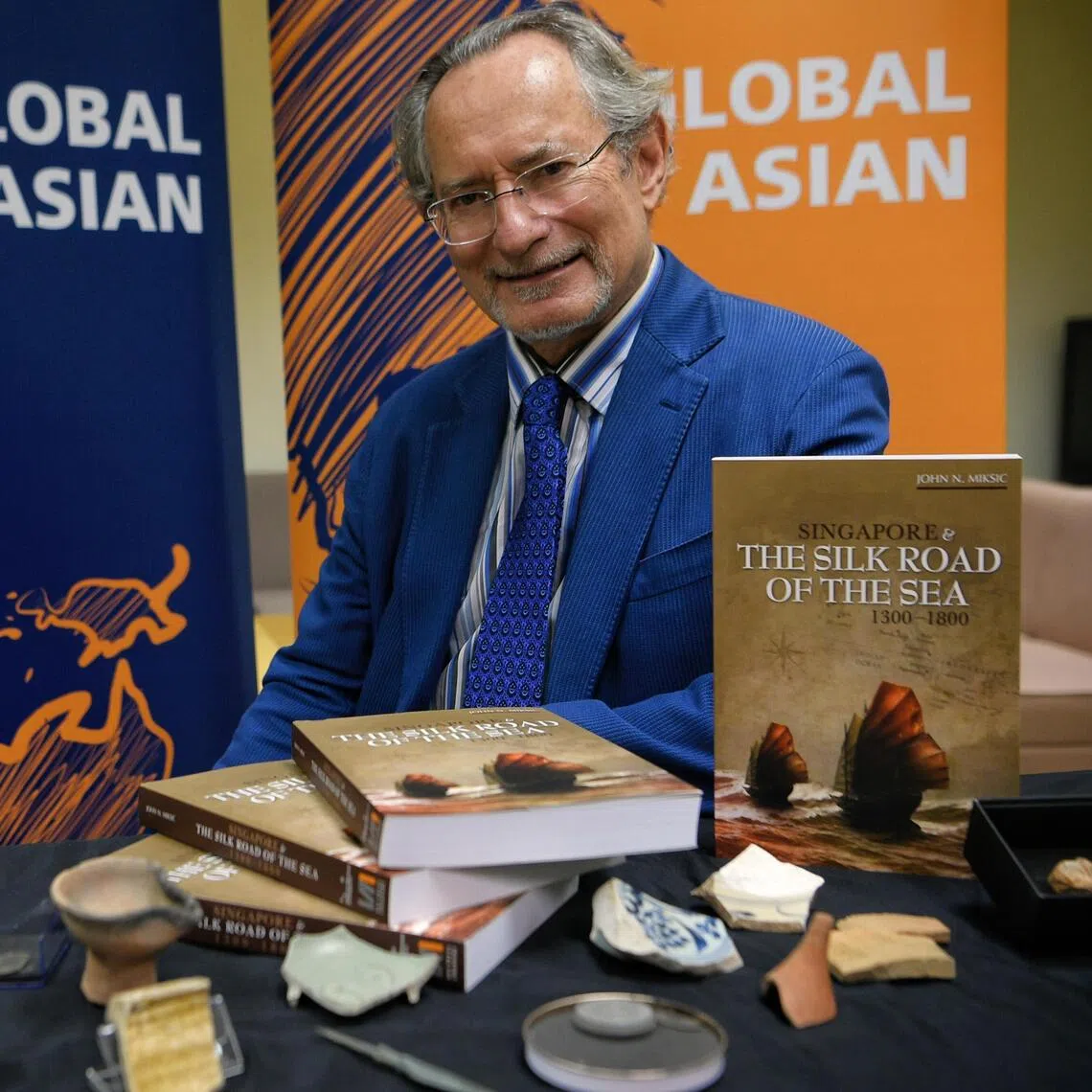 Professor John N. Miksic of the National University of Singapore (NUS) was honoured for his book, Singapore And The Silk Road Of The Sea, 1300-1800, which uses archaeological evidence to examine the island’s pre-colonial history in the larger Asian context. His work refutes the common misconception that Singapore’s history started with the landing of Sir Stamford Raffles.