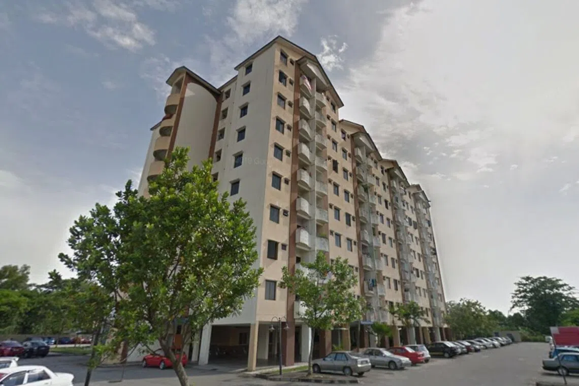 A cleaner had discovered the body at Ampang Jajar Flats in Permatang Pauh.